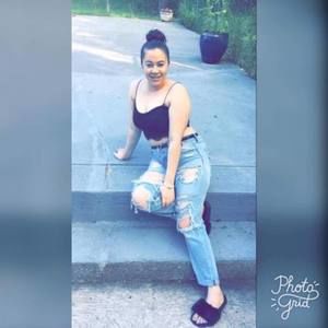 Meet your Posher, Alina